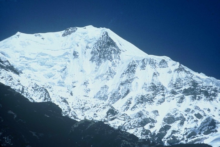 Chulu West Peak