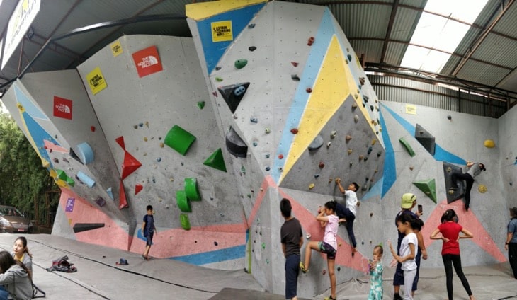 Astrek Wall Climbing