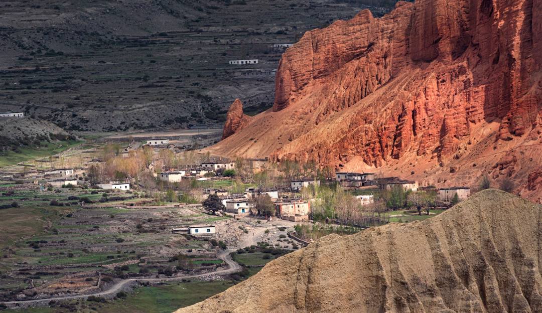 Dhakmar upper mustang trek