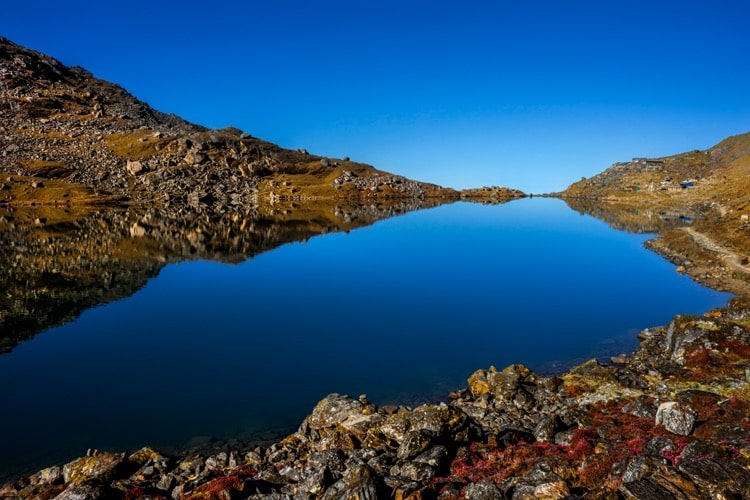 Gosaikunda lake