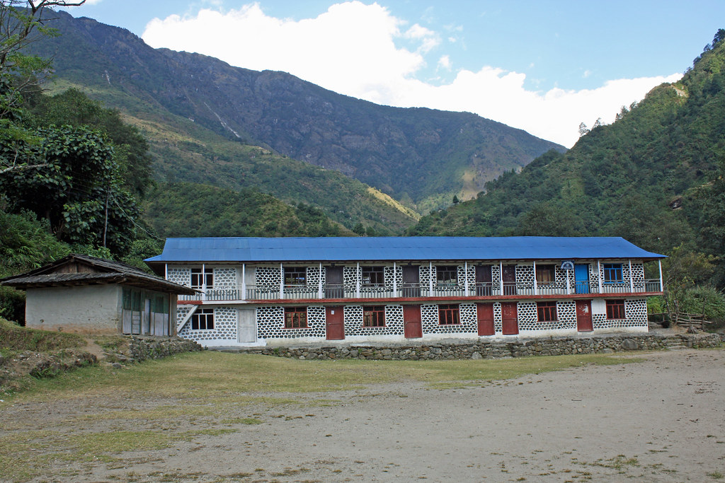 kanchenjunga south base camp trek
