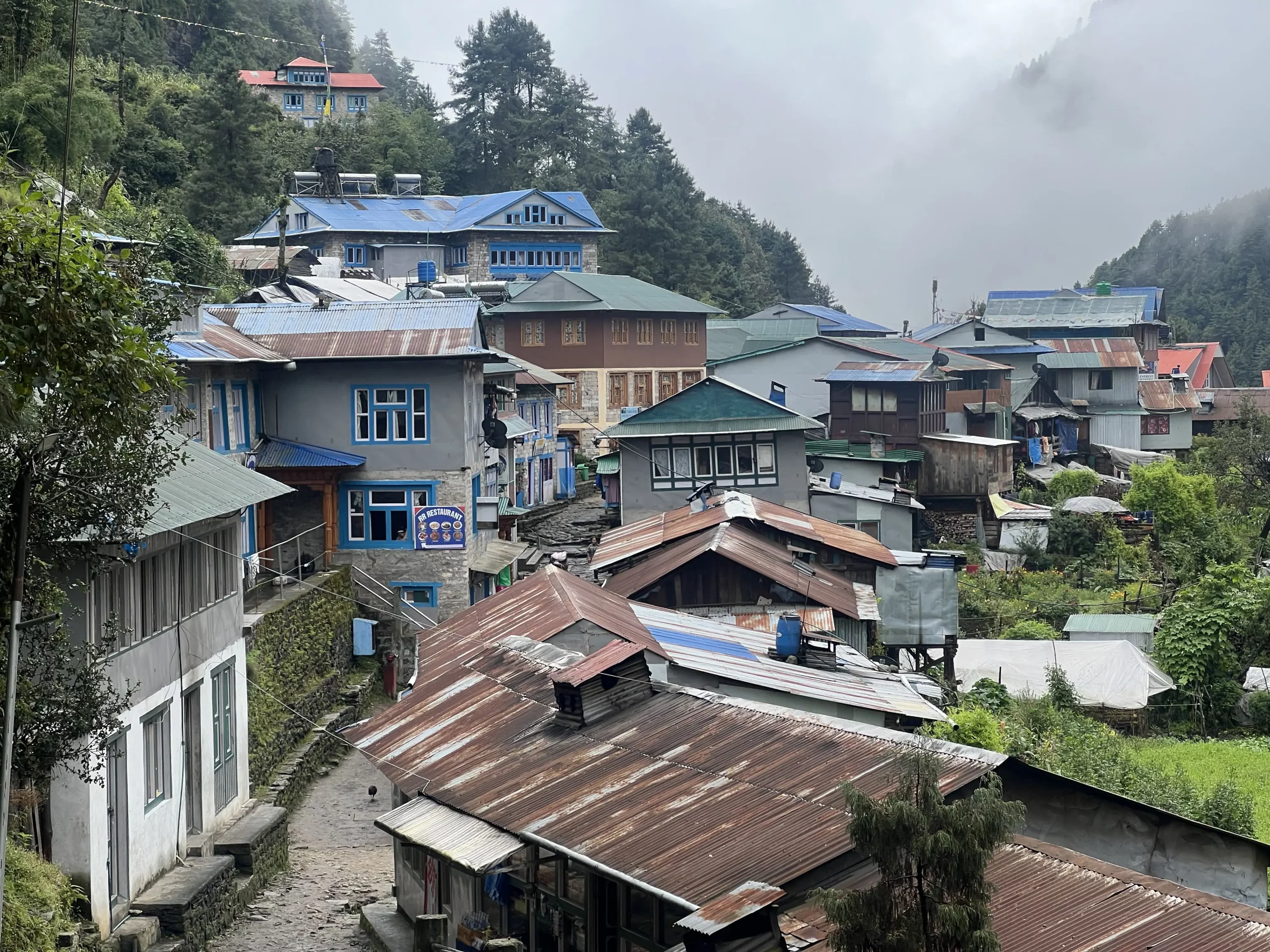 phakding-village