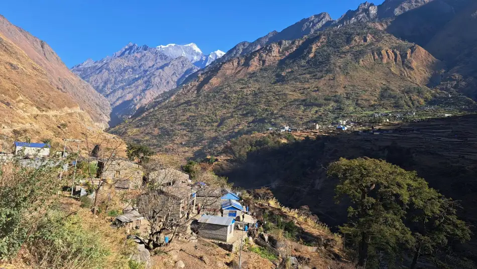 jagat manaslu circuit trek