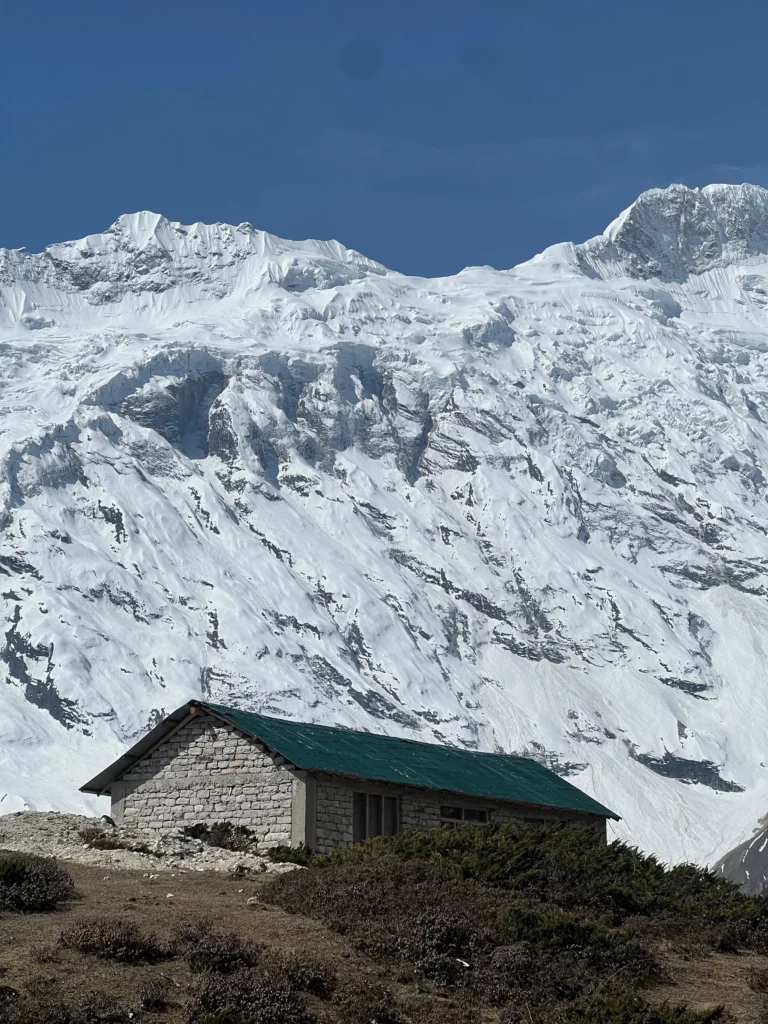 mount-manaslu-from-close-angle